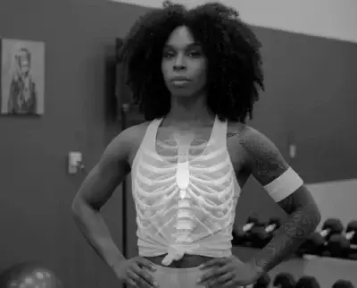 Image showingthe structure of the upper body
